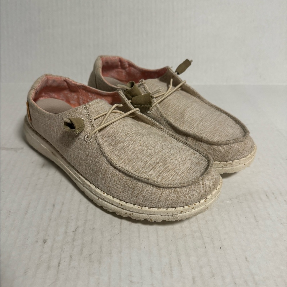 Hey Dude Womens Shoes Wendy Chambray White Nut (Beige) Casual Flats US Size 7